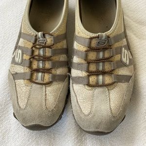 Size 9 Sketchers slip ons